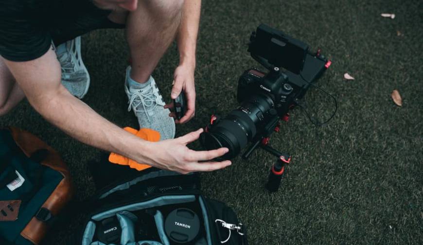 色彩心理学×动态美学，广安区产品视频拍摄公司唤醒感官冲击力